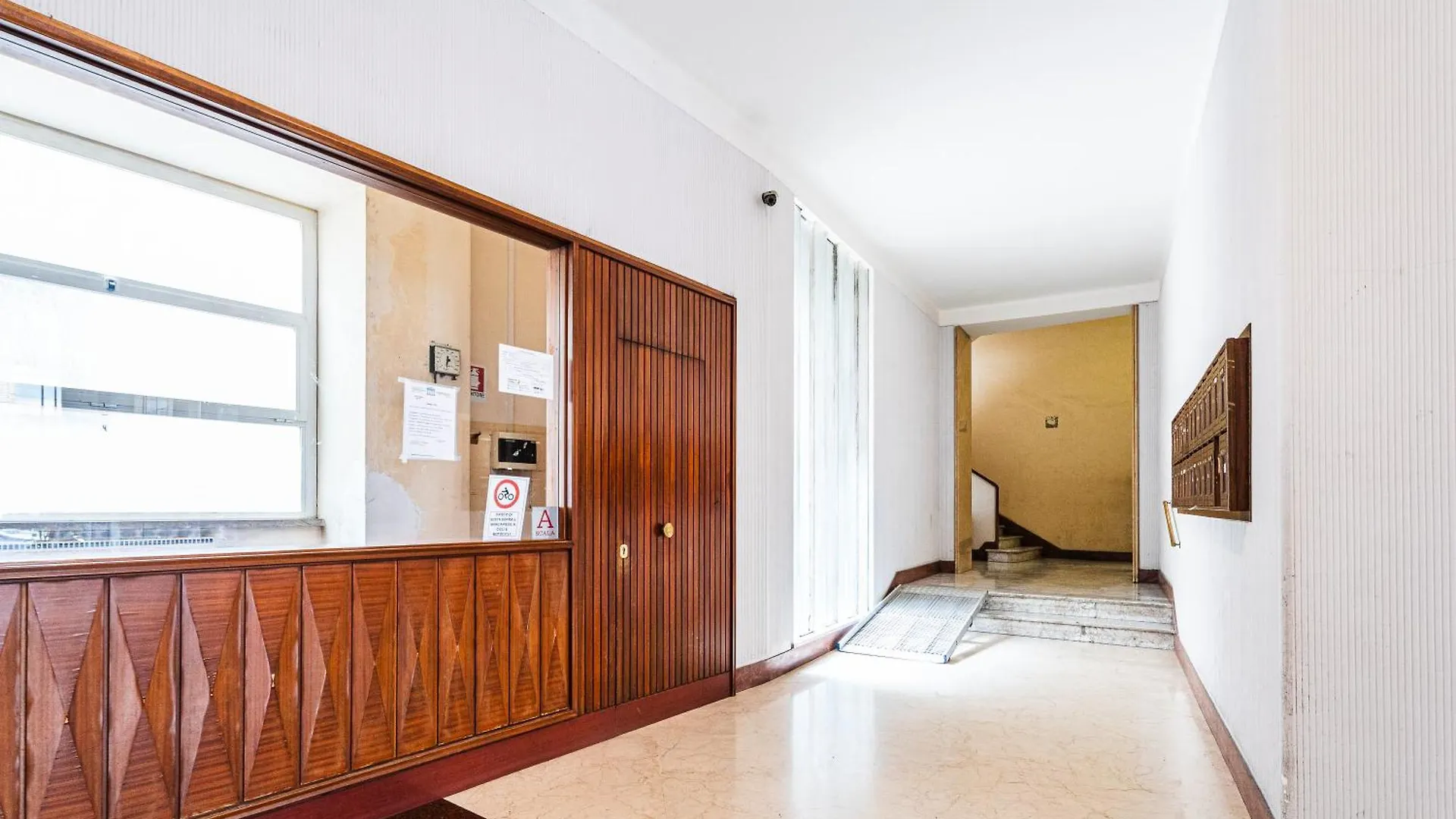 Domus Leo Roma Apartment Italy