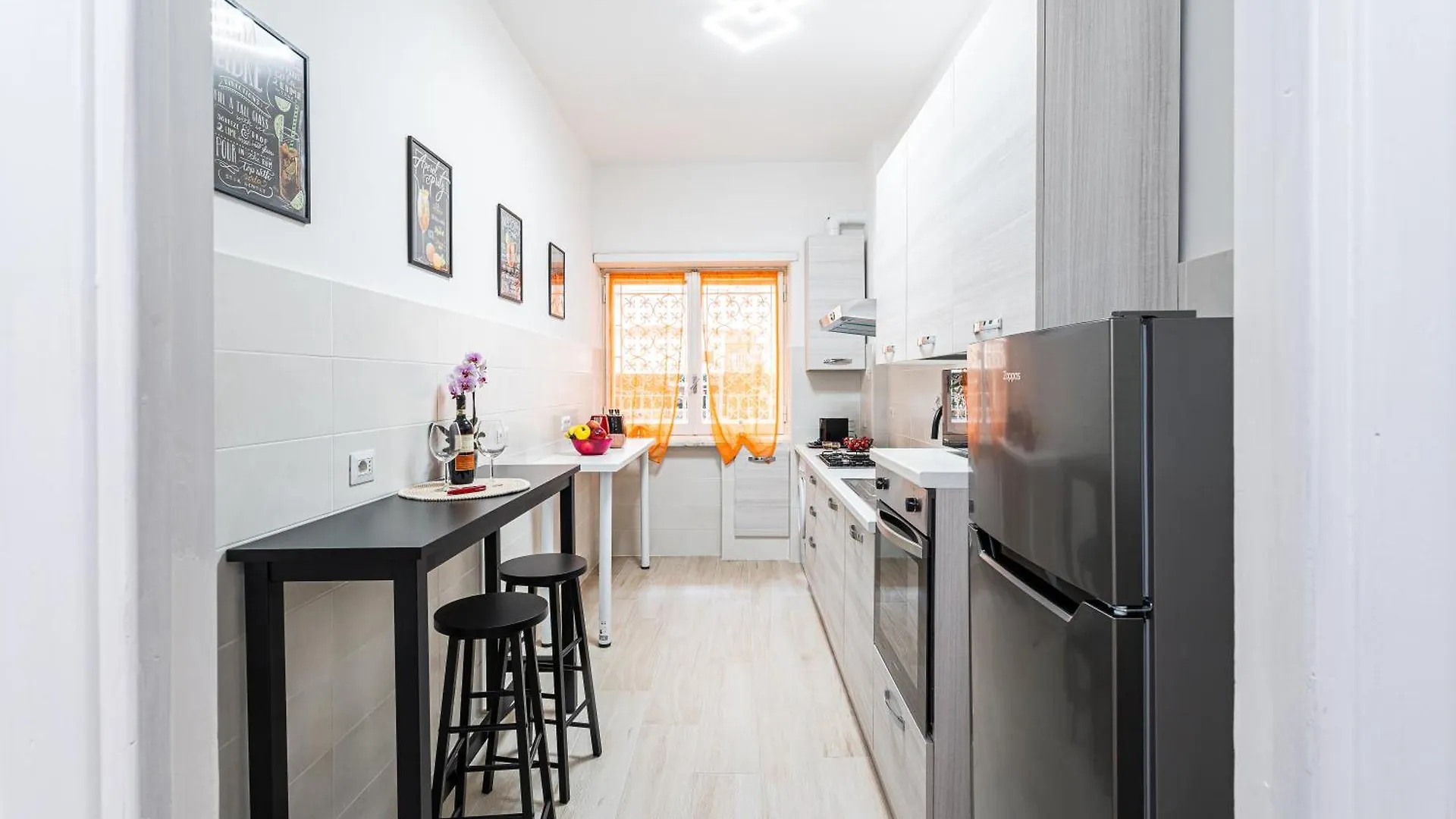 Domus Leo Roma Apartment Italy