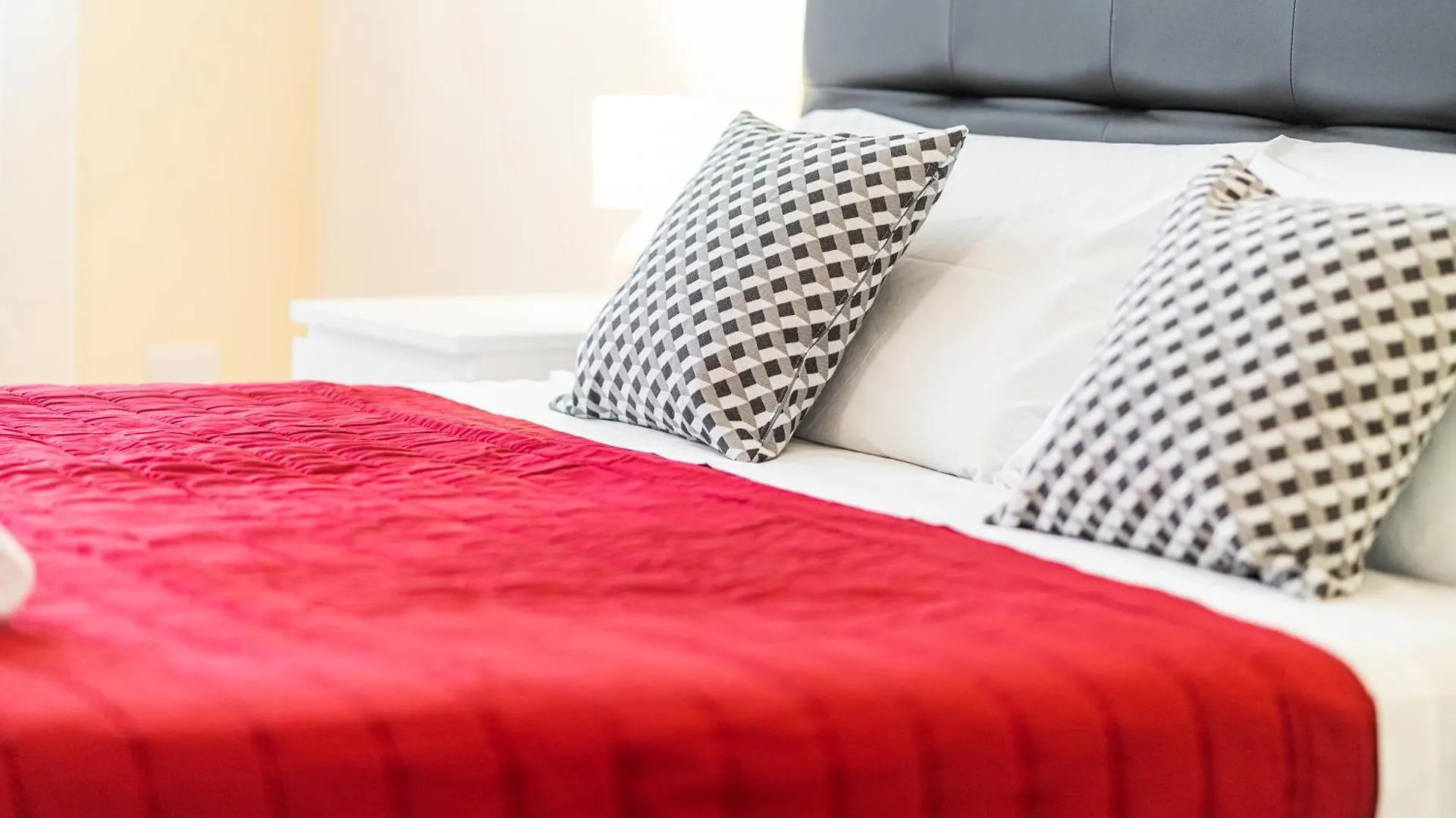 Domus Leo Roma Apartment  Rome
